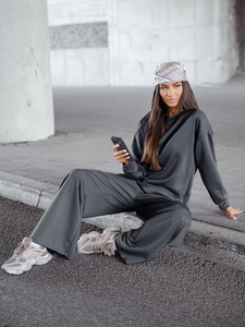 Дамски двуцветен спортен комплект графитен Bolf 821111